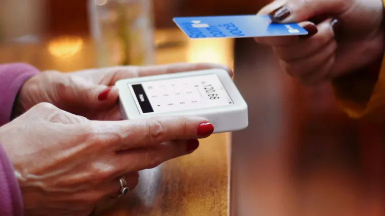 個人店のキャッシュレス導入 完全ガイド｜費用・手順・選び方を初心者向けに解説
