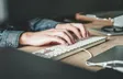 Goフリーランスの年収は平均998万円【2026年最新】16,997件データでJavaScript（814万）との184万差を読み解く
